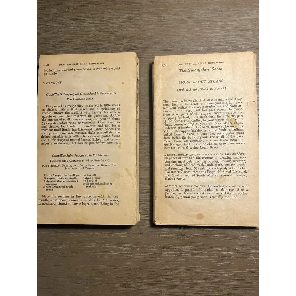 Vintage 1971 Julia Child The French Chef Cookbook Bantam Paperback Recipes